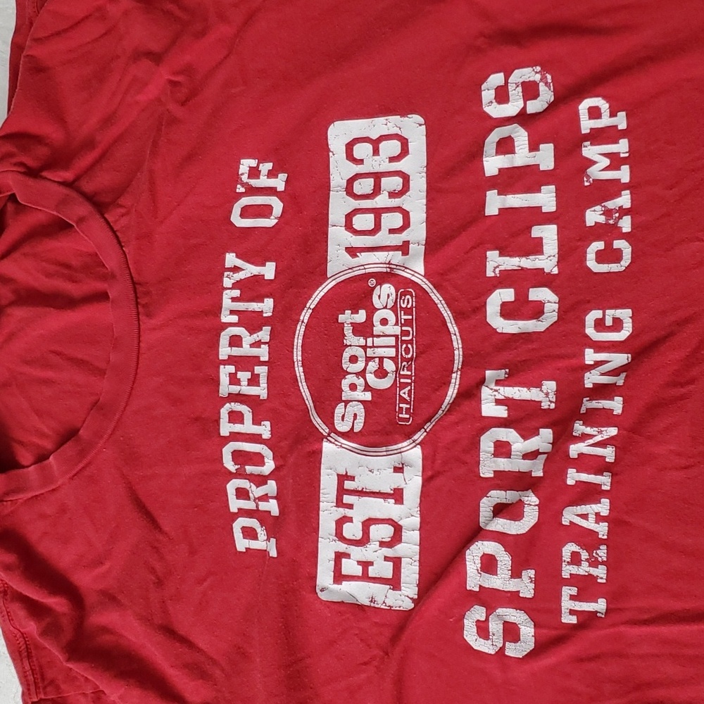 Sport Clips uniform